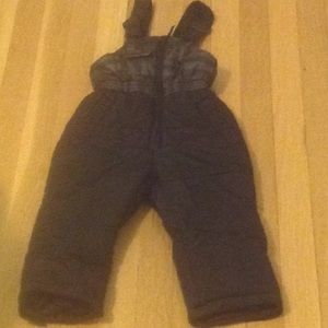 Black snow bib pants